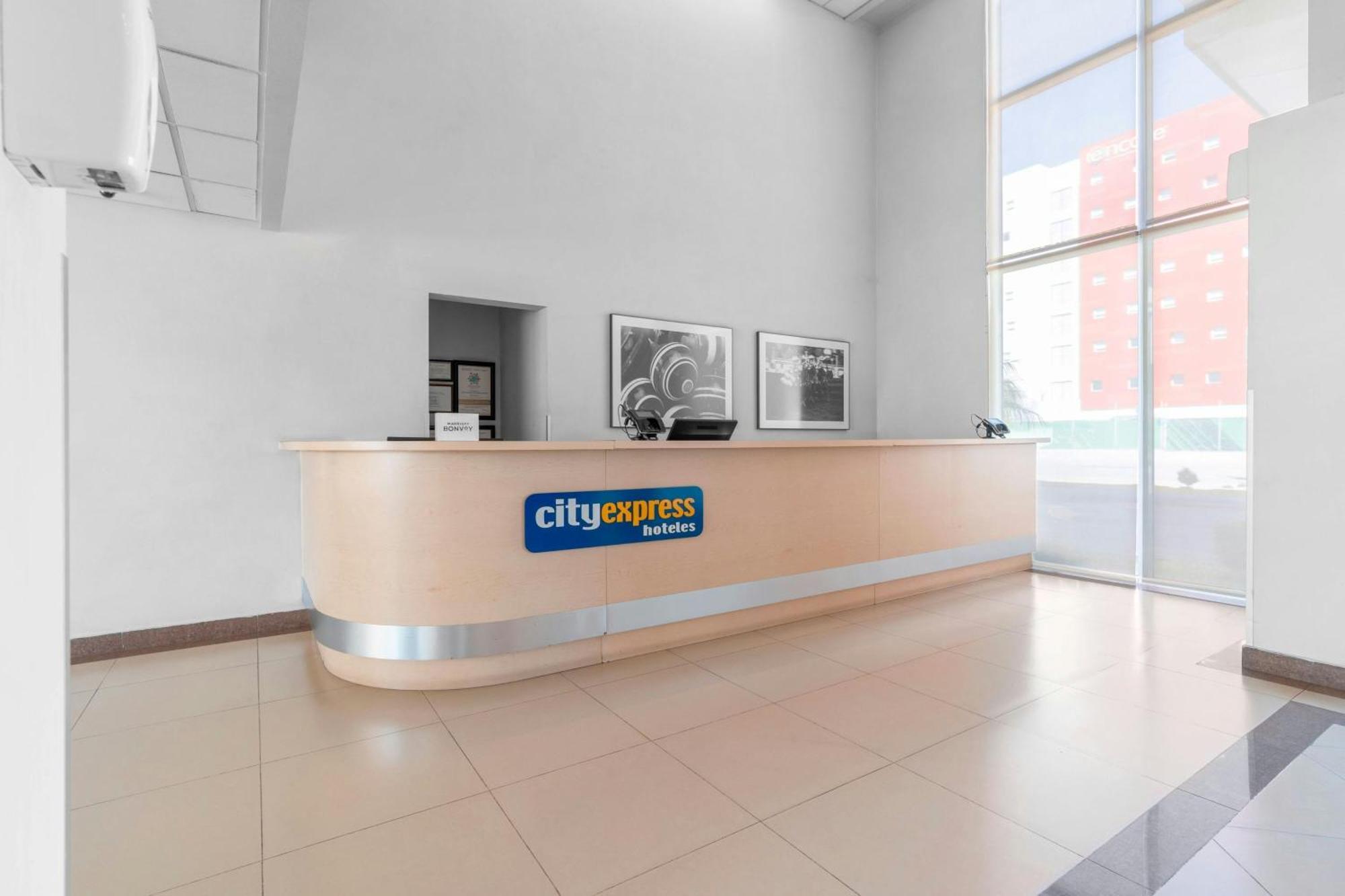 City Express By Marriott Aguascalientes Sur Luaran gambar